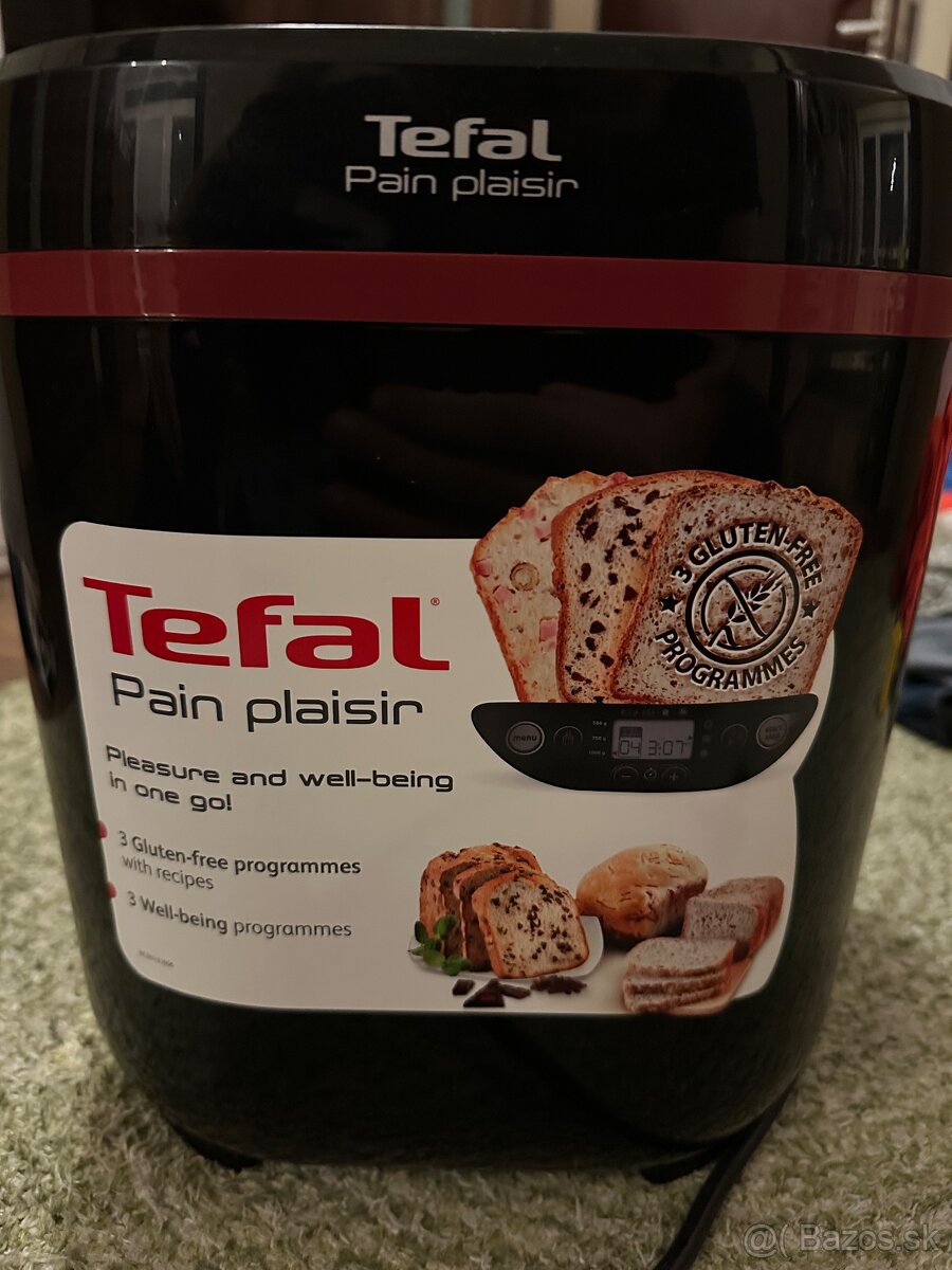 Predam Domacu pekarnicku Tefal Pain Plaisir PF220838