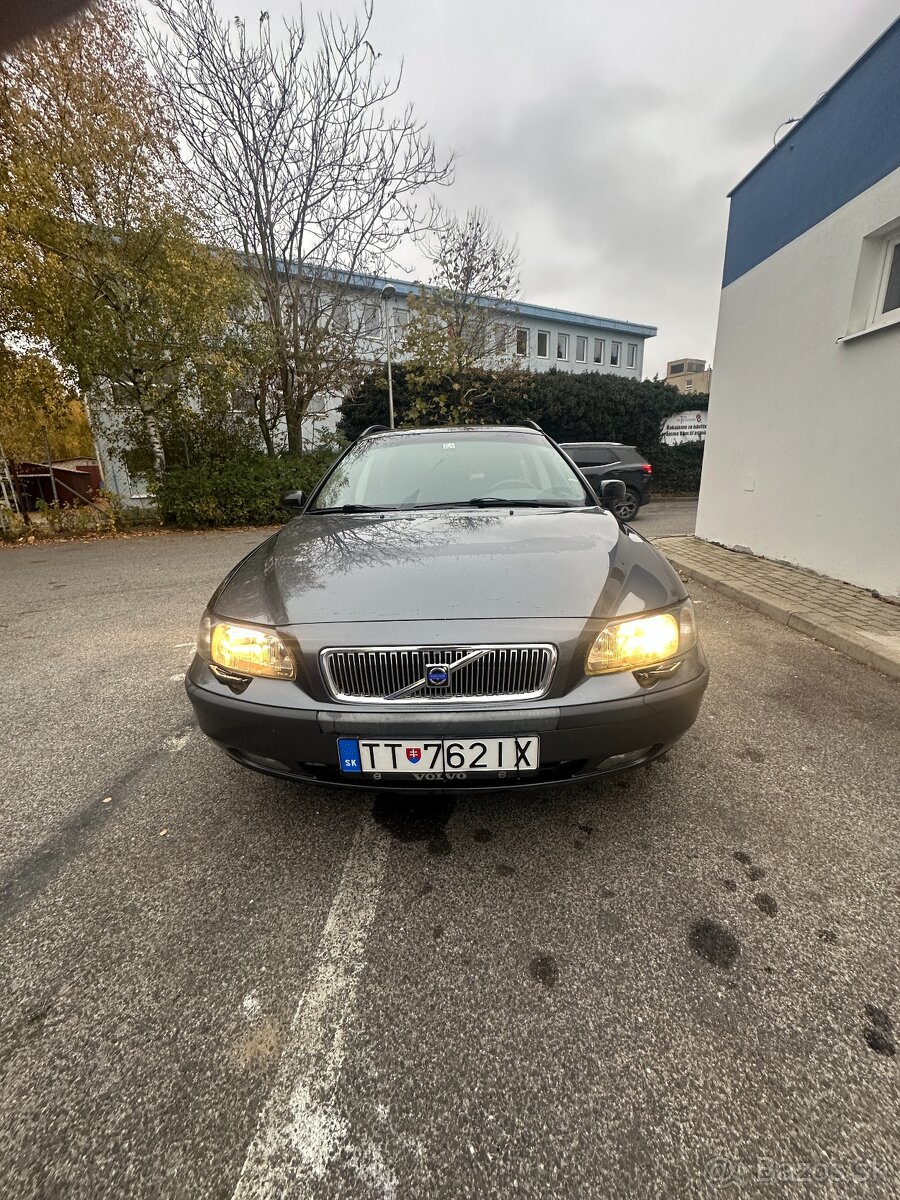 Volvo V70 2,4 D5 120KW