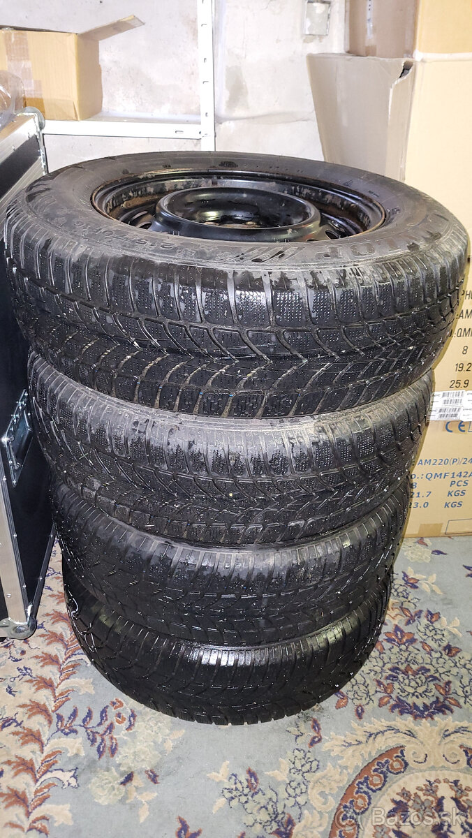 Zimne pneumatiky na diskoch - 215/70 R16 Dunlop WinterSport