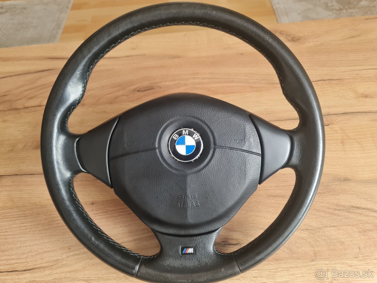 Bmw trojramenný kožený volant mtech