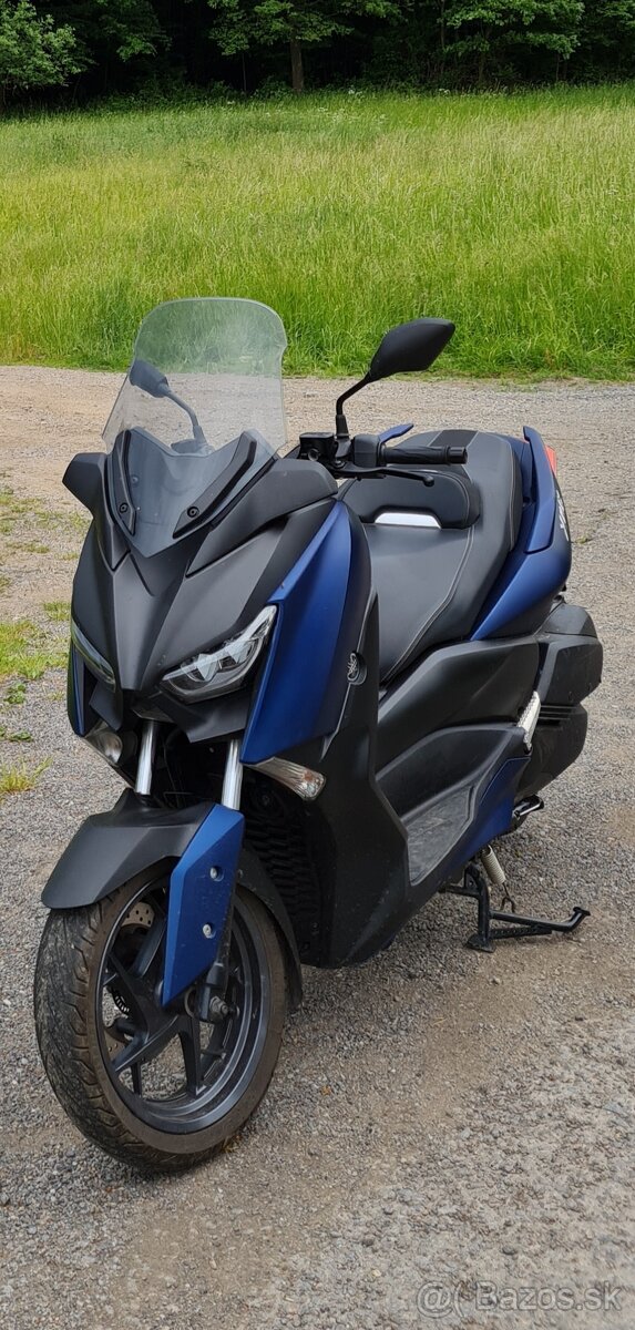 Yamaha Xmax 300