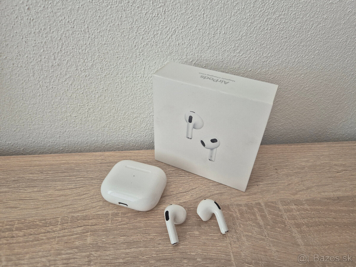 Apple AirPods (3. generácie)