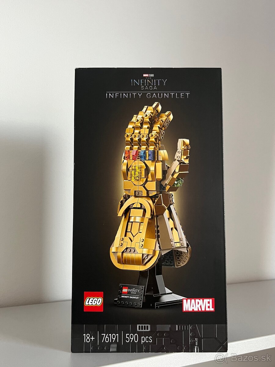 LEGO Infinity Gauntlet