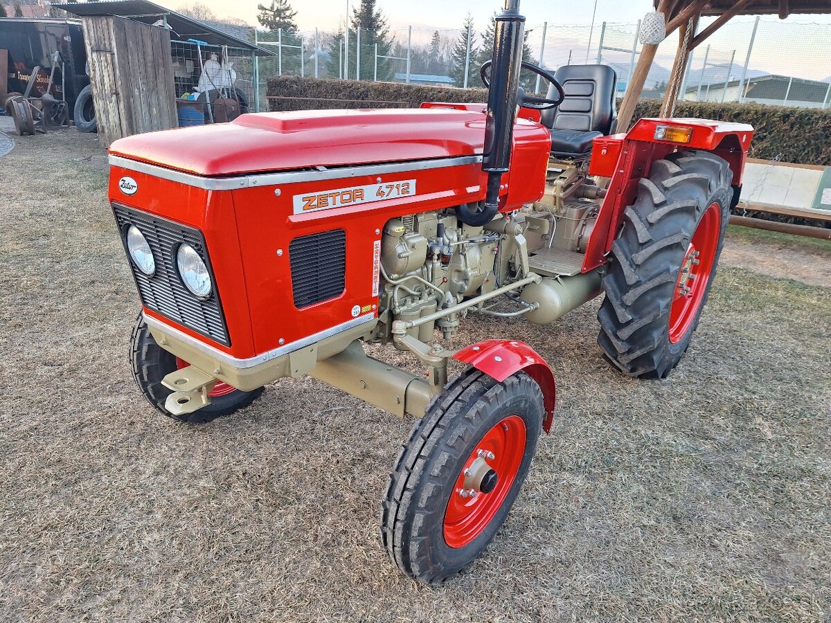 Zetor 4712