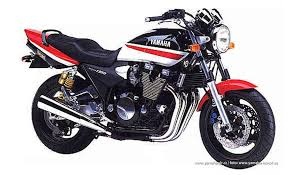 Yamaha xjr 1300 rv03