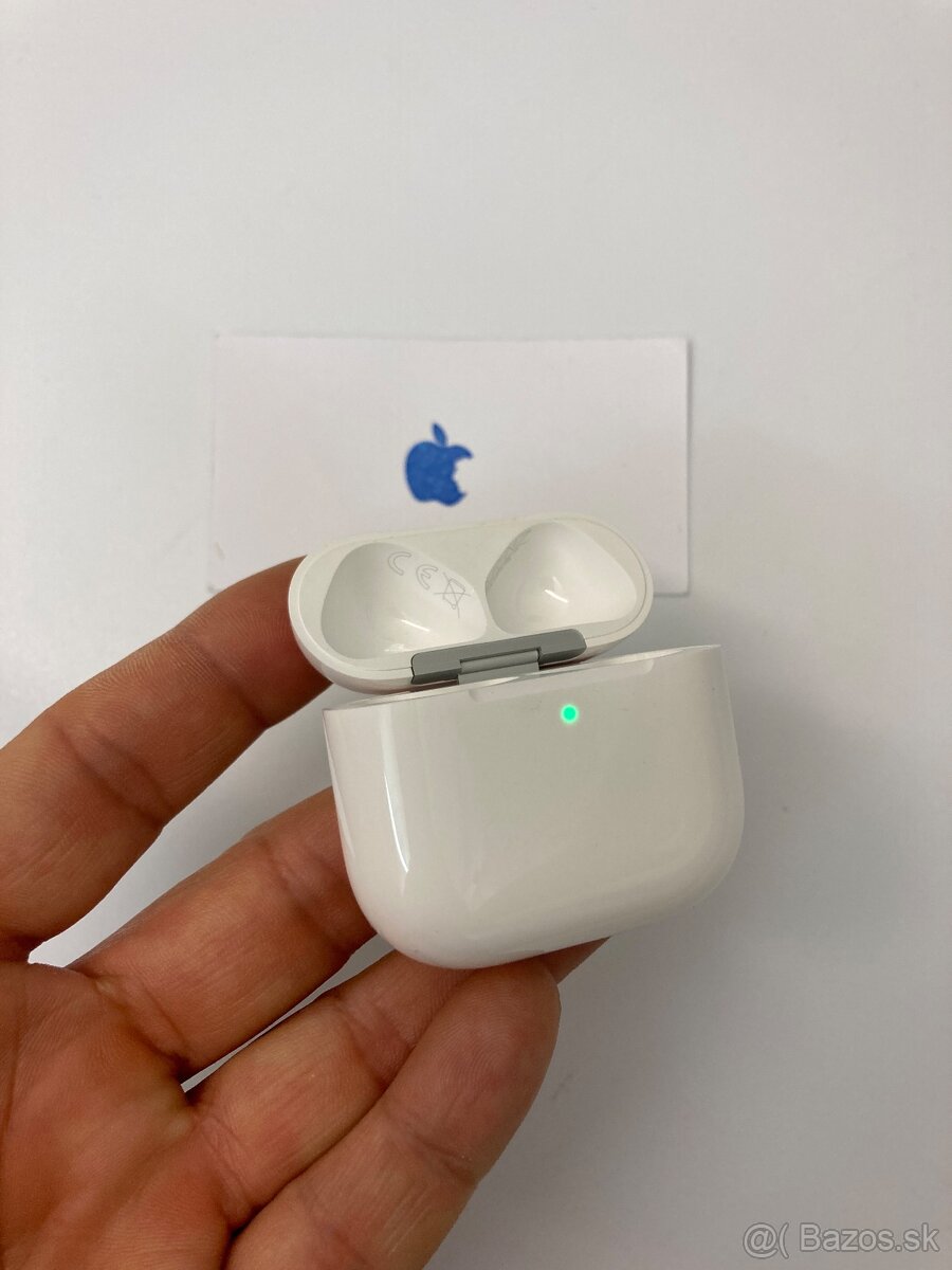 Náhradné púzdro / Case pre Airpods 4