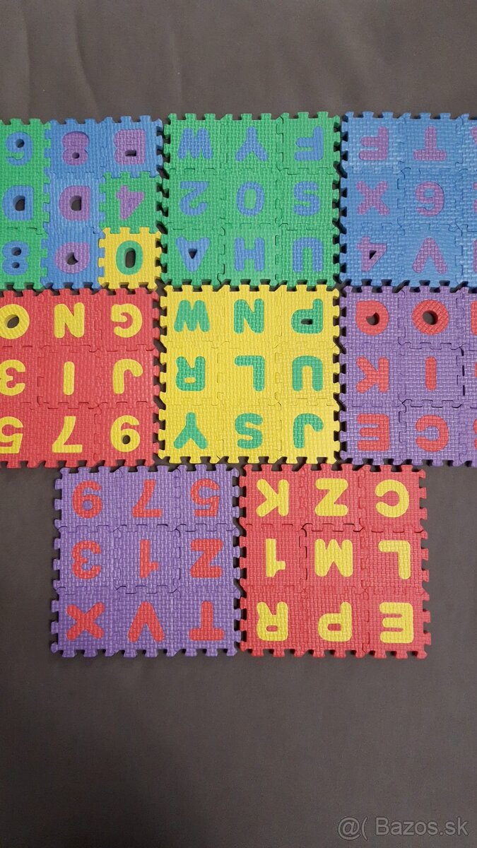 Penové puzzle 16,5 x 16,5 cm 8 ks