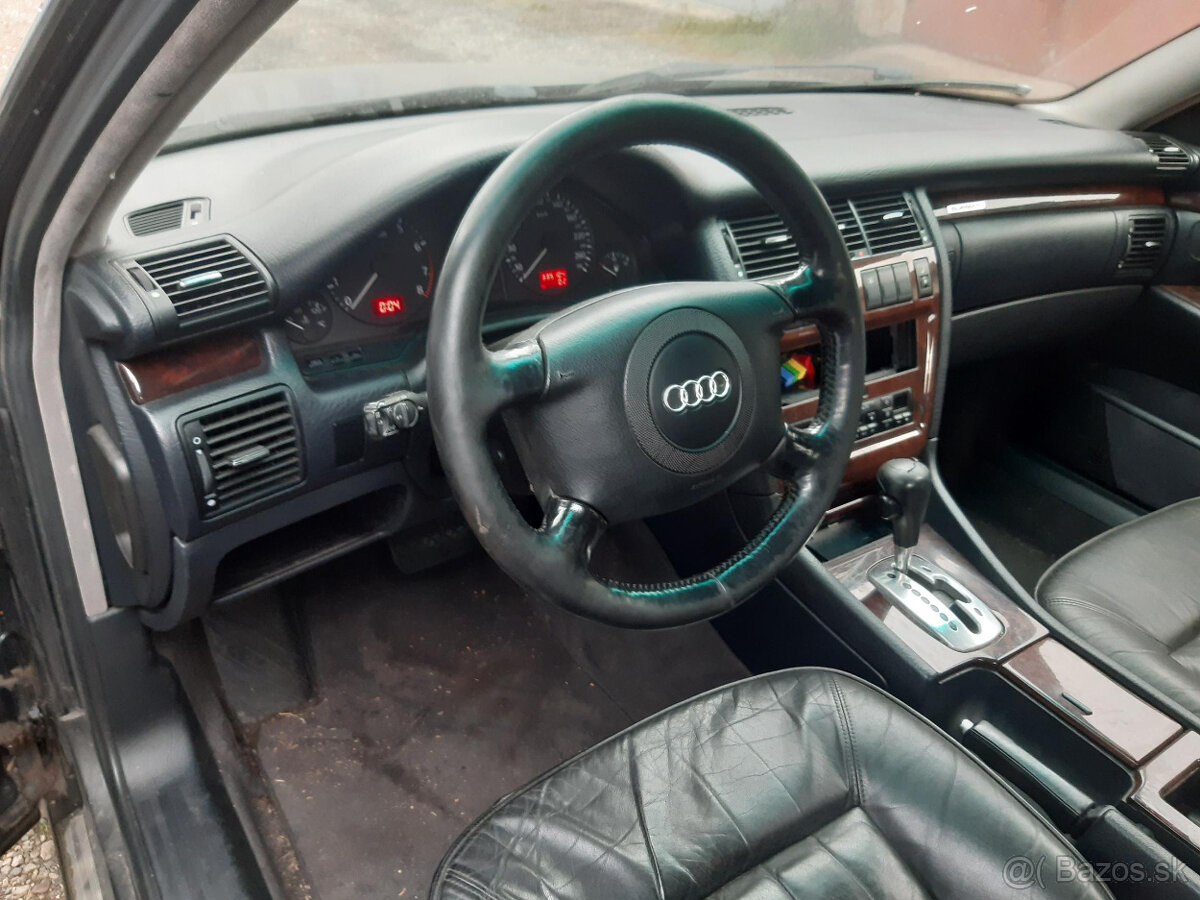 AUDI A8 4.2 220kw quattro tiptronic 1997.