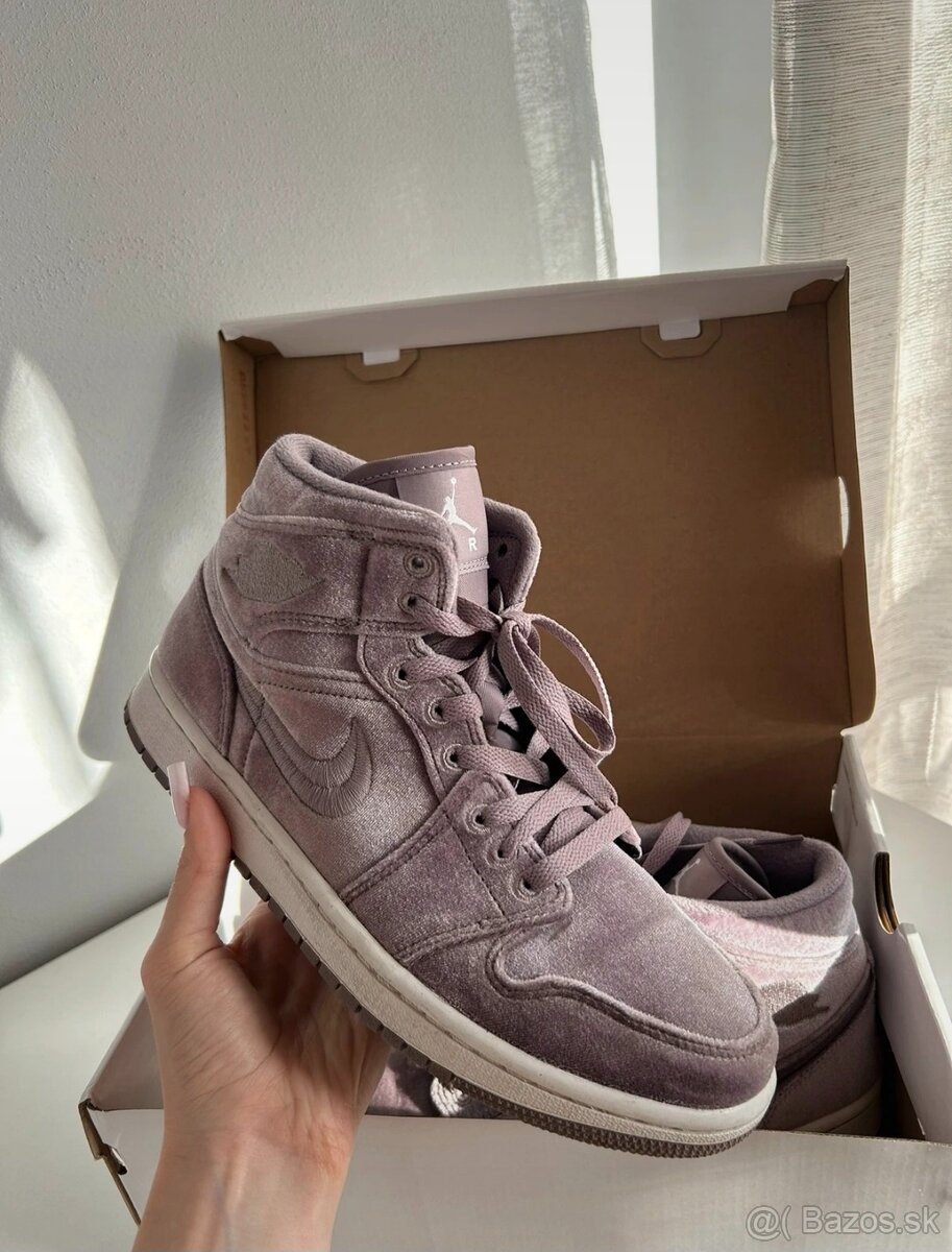 Tenisky Air Jordan 1