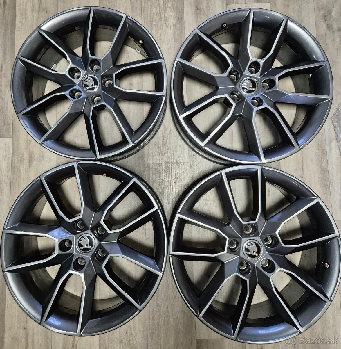 5x112r18 originál Škoda Gemini