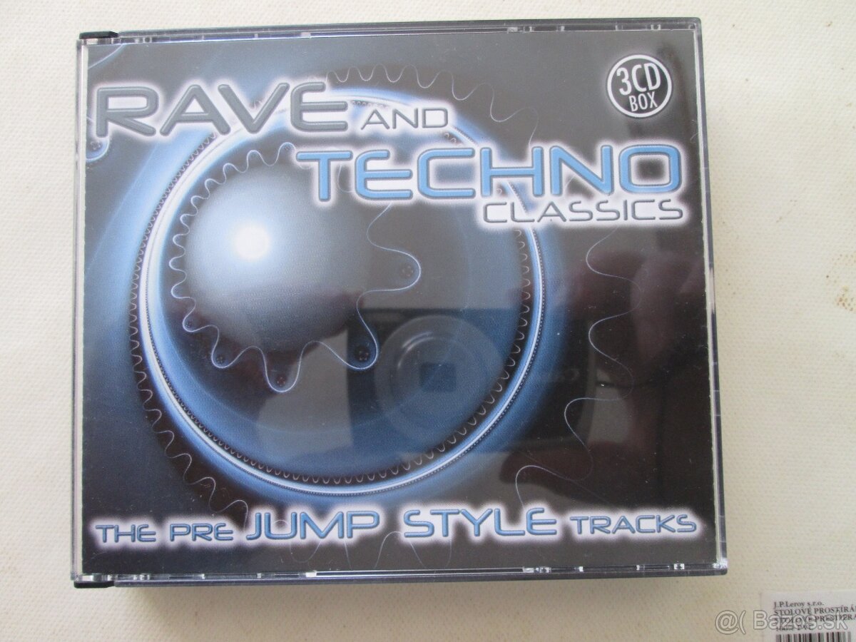 Rave and Techno Classics (3 cd), The Garage Grooves (3cd)