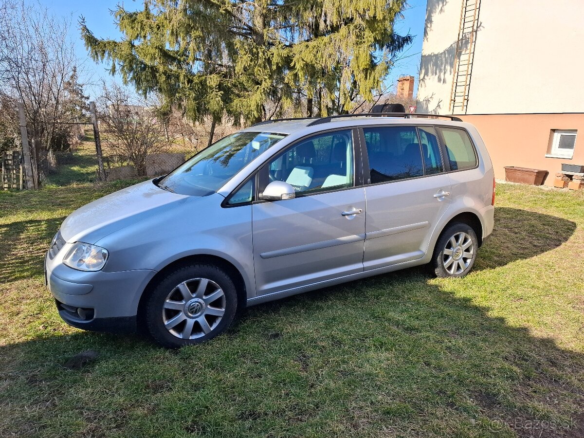 VW TOURAN 2.0TdI