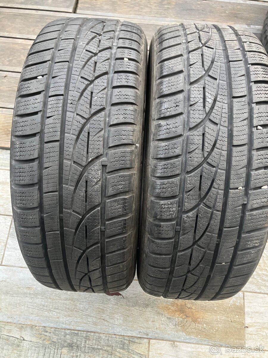 /Zimne pneu 195/55 R15 Hankook