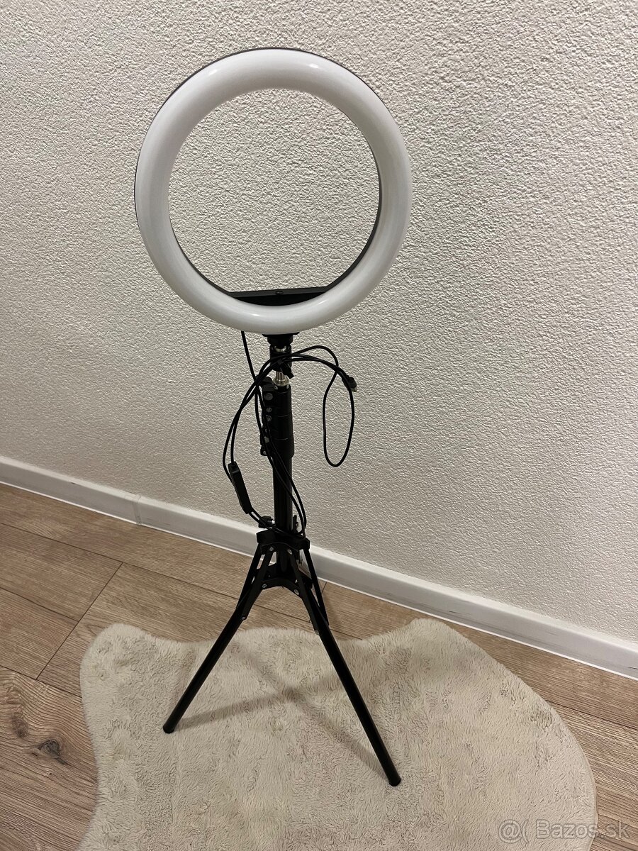 Ring light