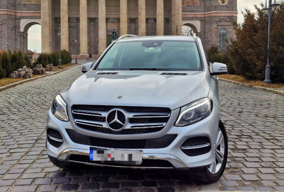 Mercedes-Benz GLE Trieda 350d 4 Matic 3.0 L 4x4