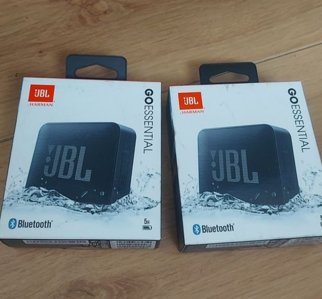 JBL Go Essential