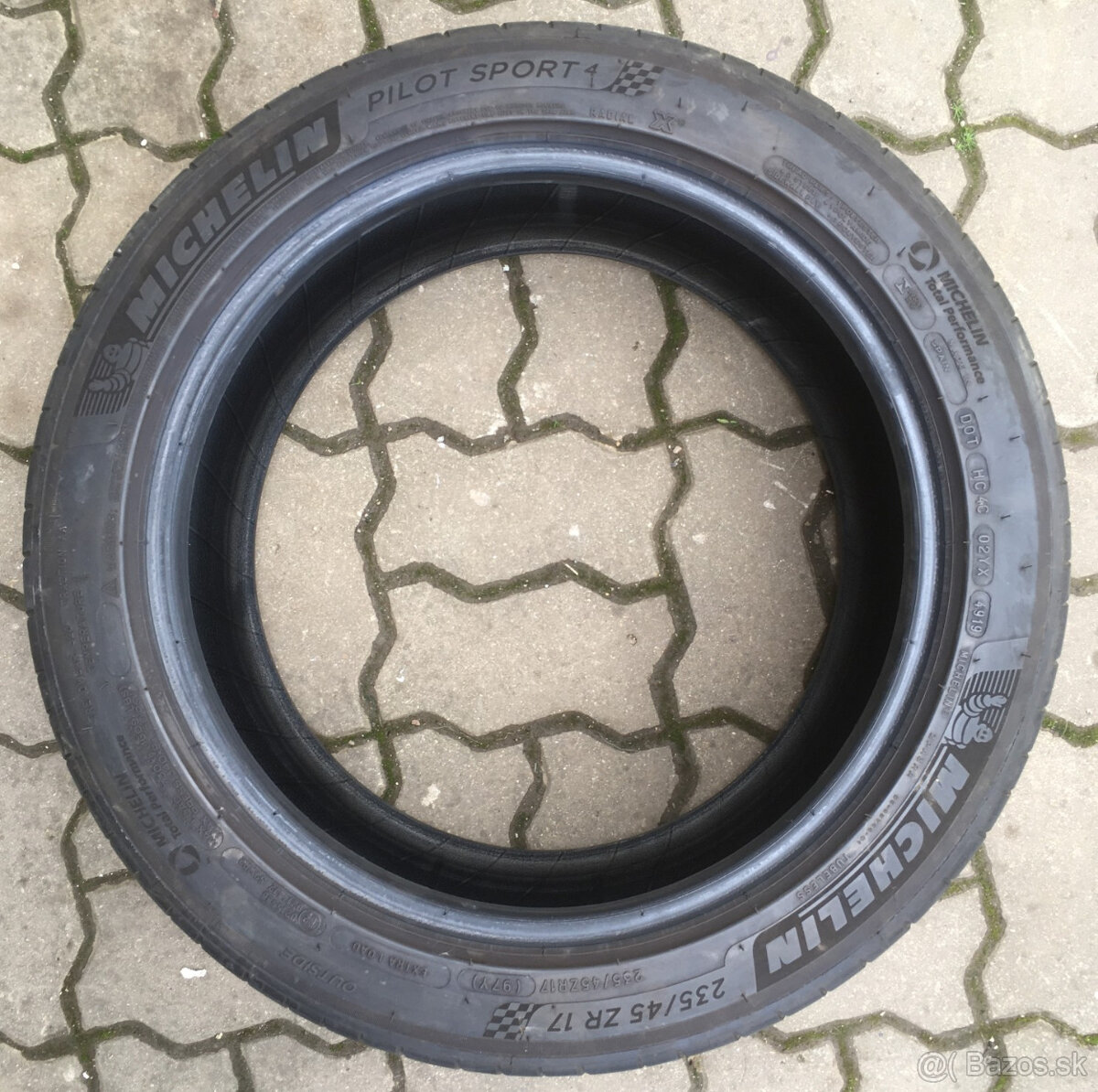 MICHELIN Pilot Sport 4 235/45/ZR17