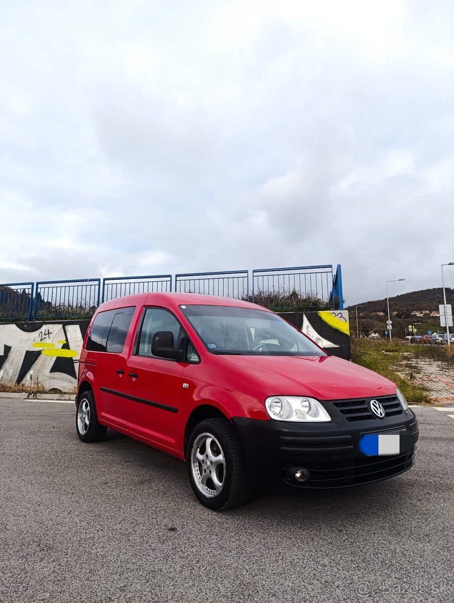 Predám VW Caddy Life, 1.9TDi, DSG, 77kw