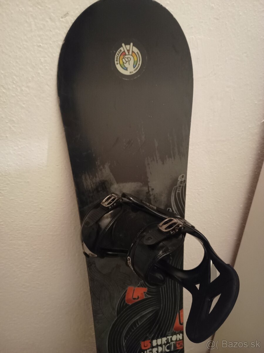 151 cm freestyle snowboard BURTON + viazko