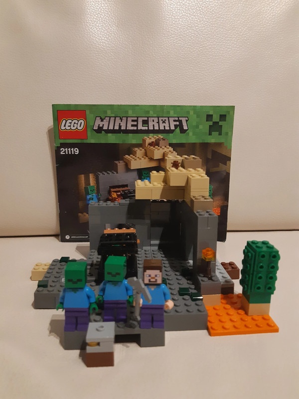 LEGO Minecraft 21119 The Dungeon