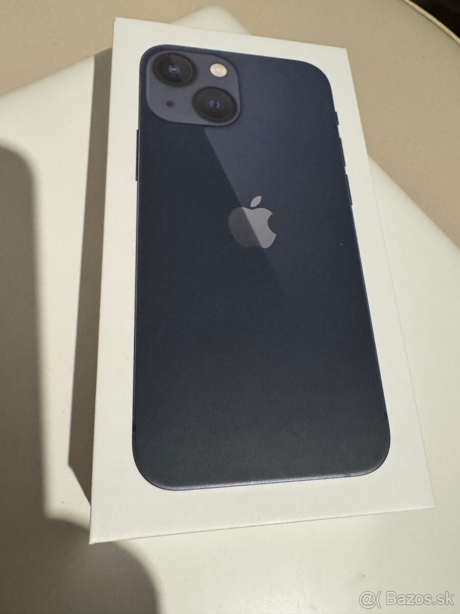 Predám pekný dvojročný IPhone 13 mini 128gb