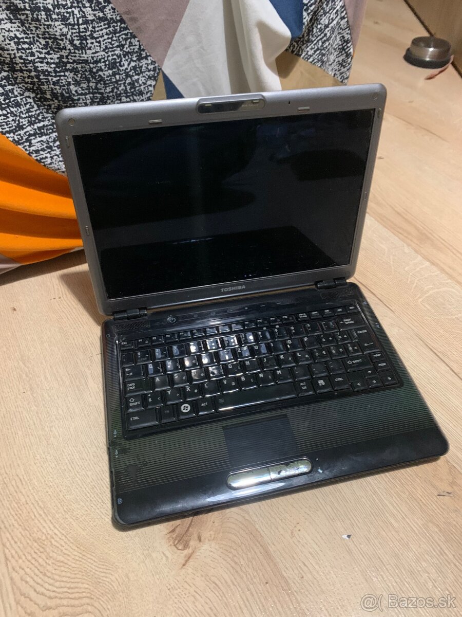 Toshiba Satellite U400-112