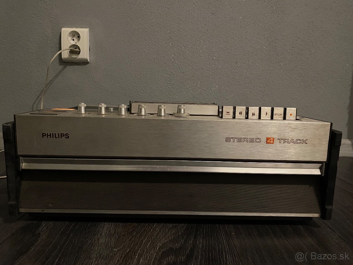 Predám kotucovy magnetofon Philips 4407 stereo