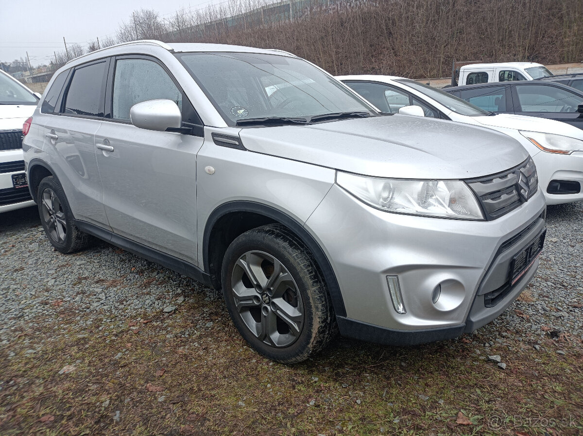 Suzuki Vitara, 1.6-88 kw,navi,kamera,s.kniha