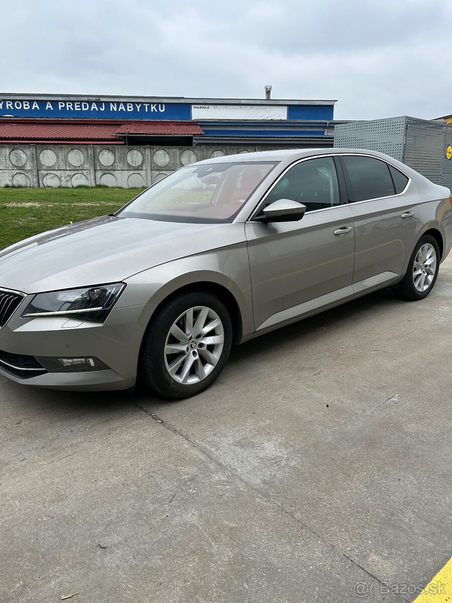 ŠKODA SUPERB 2,0 TDI 4x4