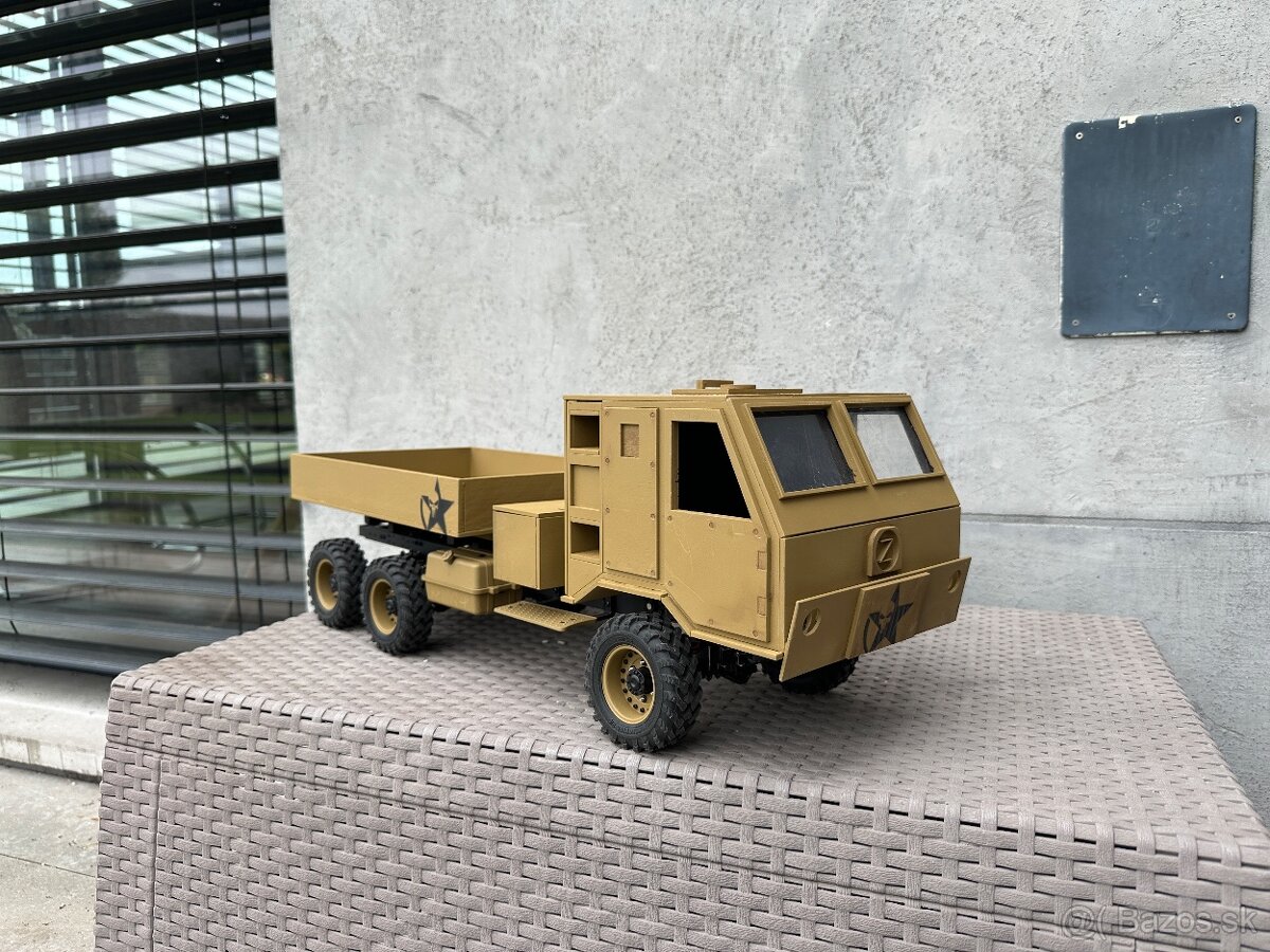 RC military expedičné auto 6x6 1:12