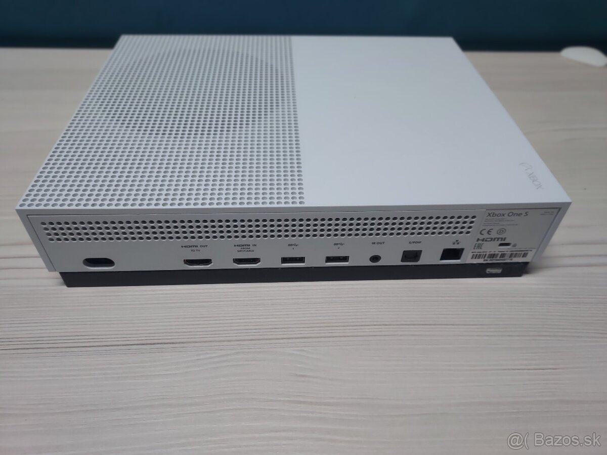 Xbox One S