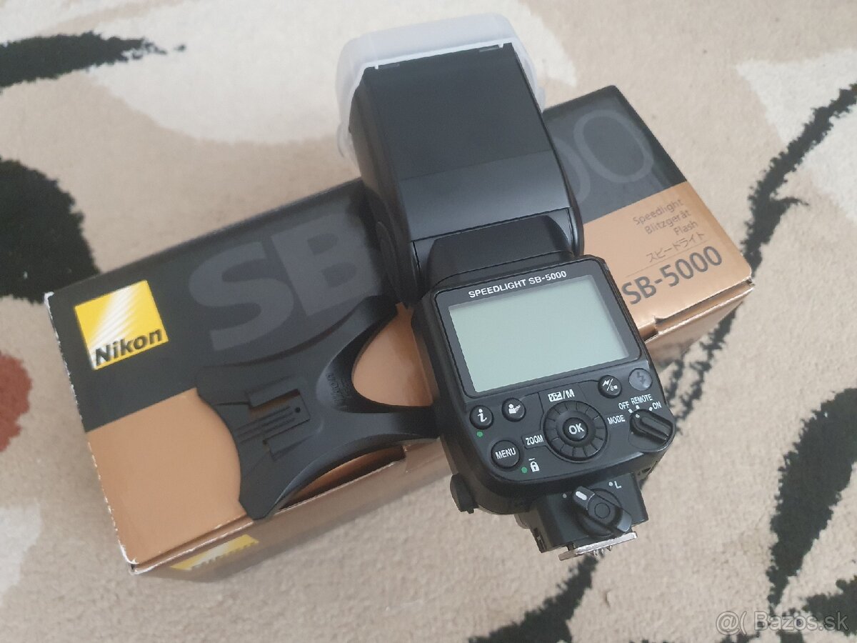 Nikon blesk SB-5000