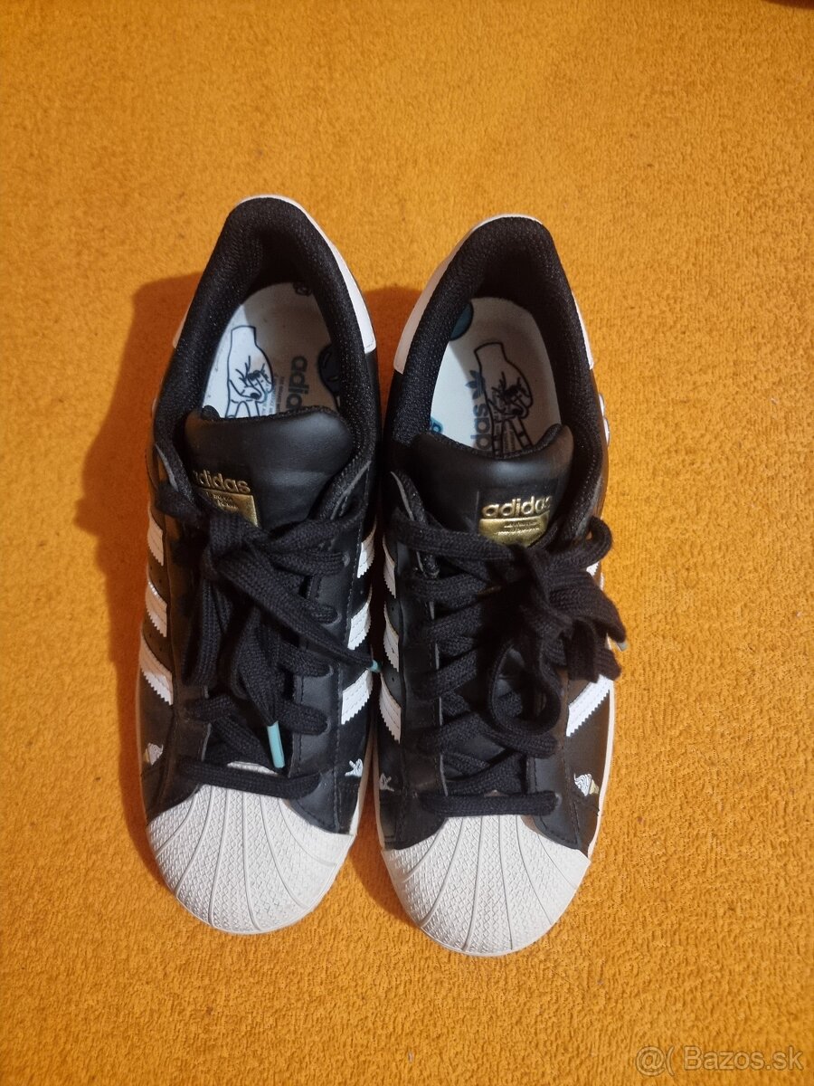 Adidas superstar 38 1/2