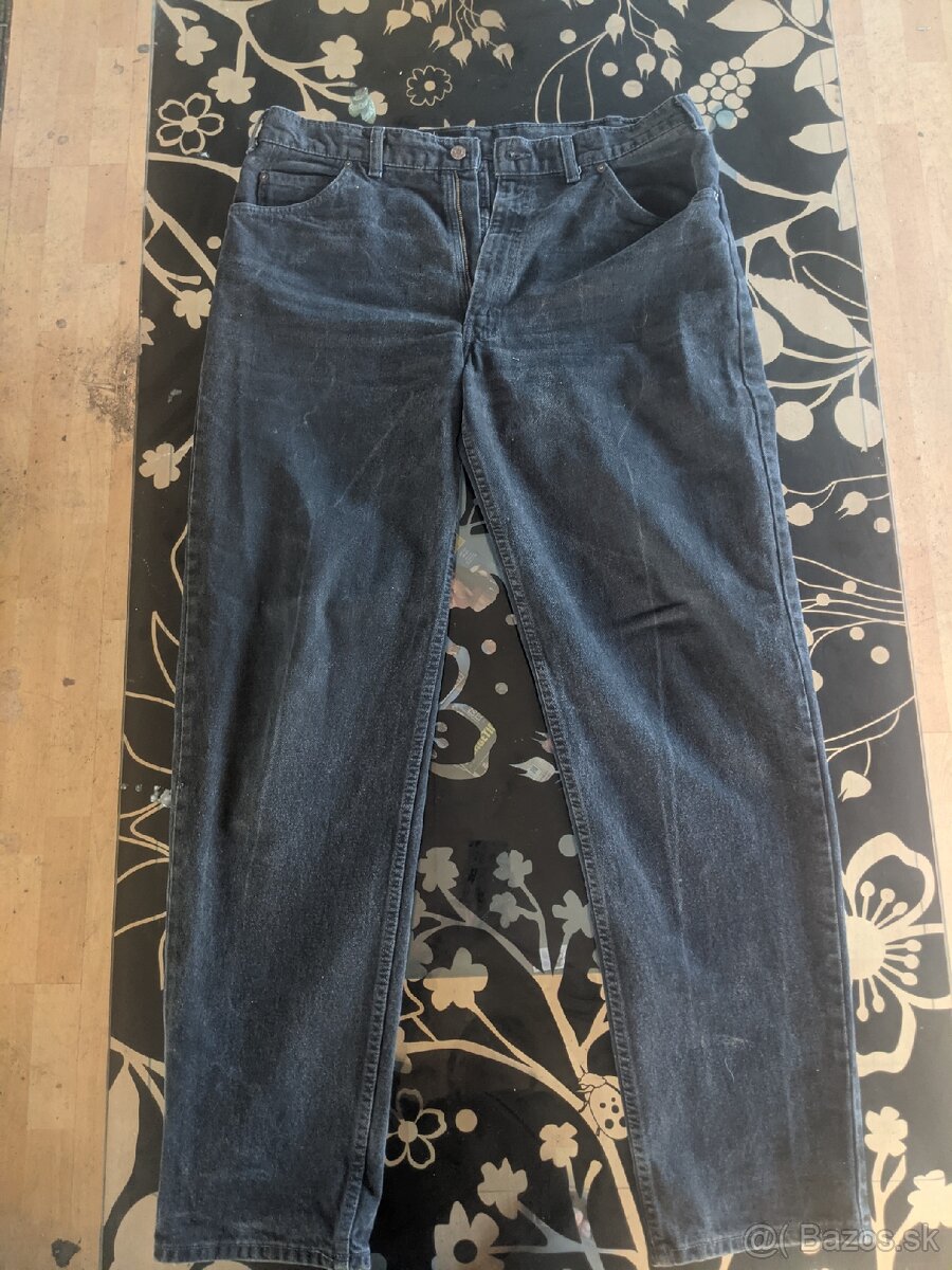 Nové Vintage Men's Black Denim Levi's Jeans