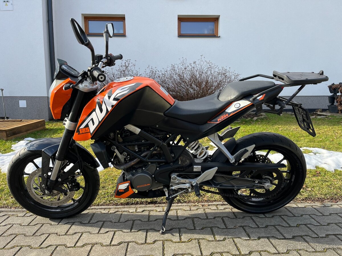 KTM Duke 125