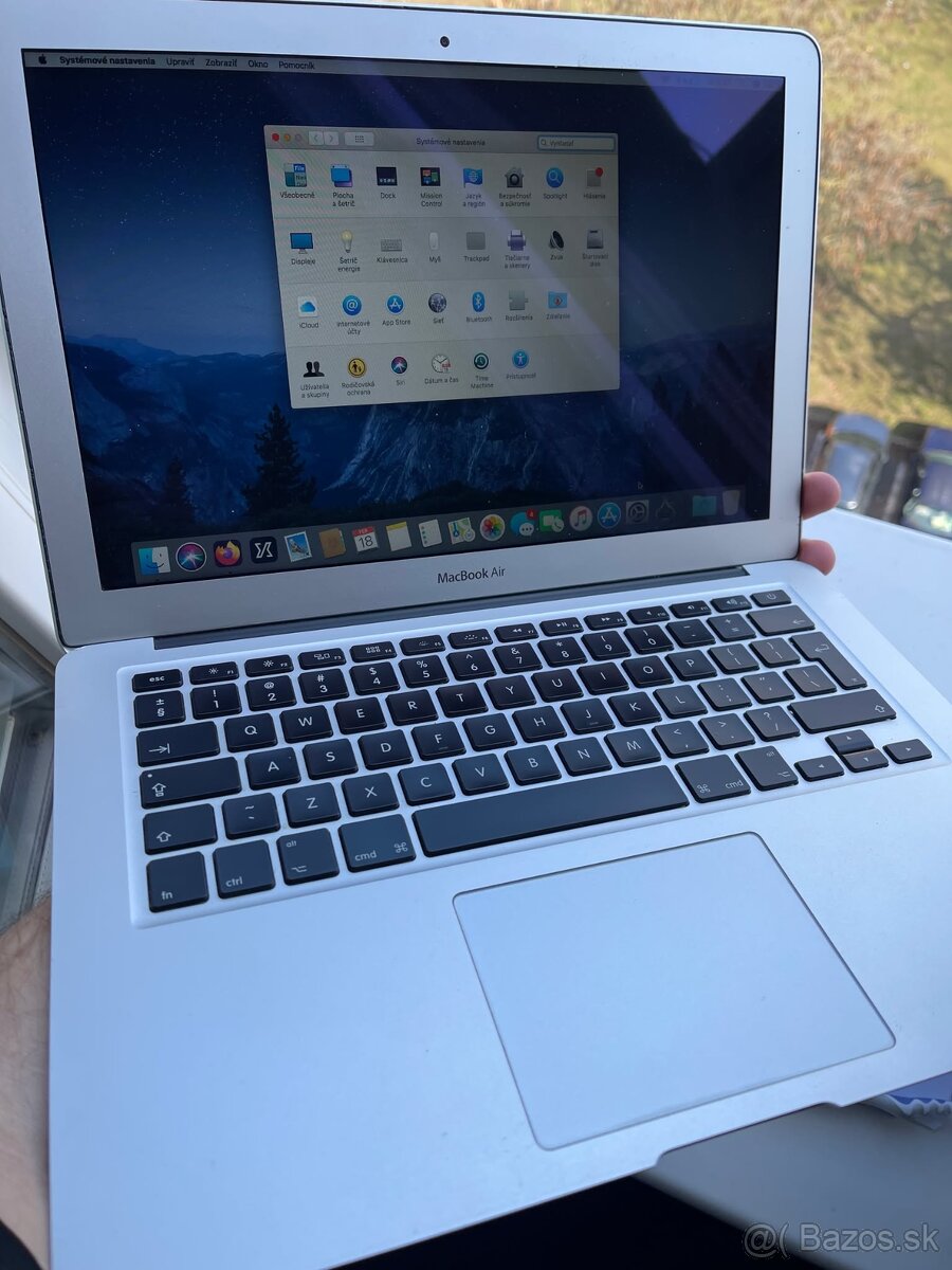 MacBook Air 13” Mid 2011