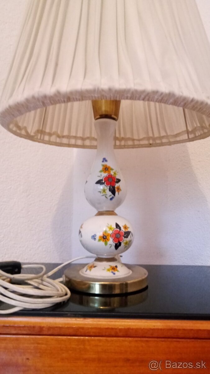 Retro stolná lampa