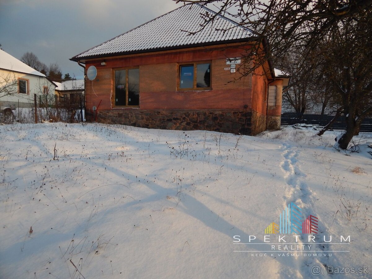 SPEKTRUM REALITY - Na Predaj 3 -izbový rodinný dom s pozemko