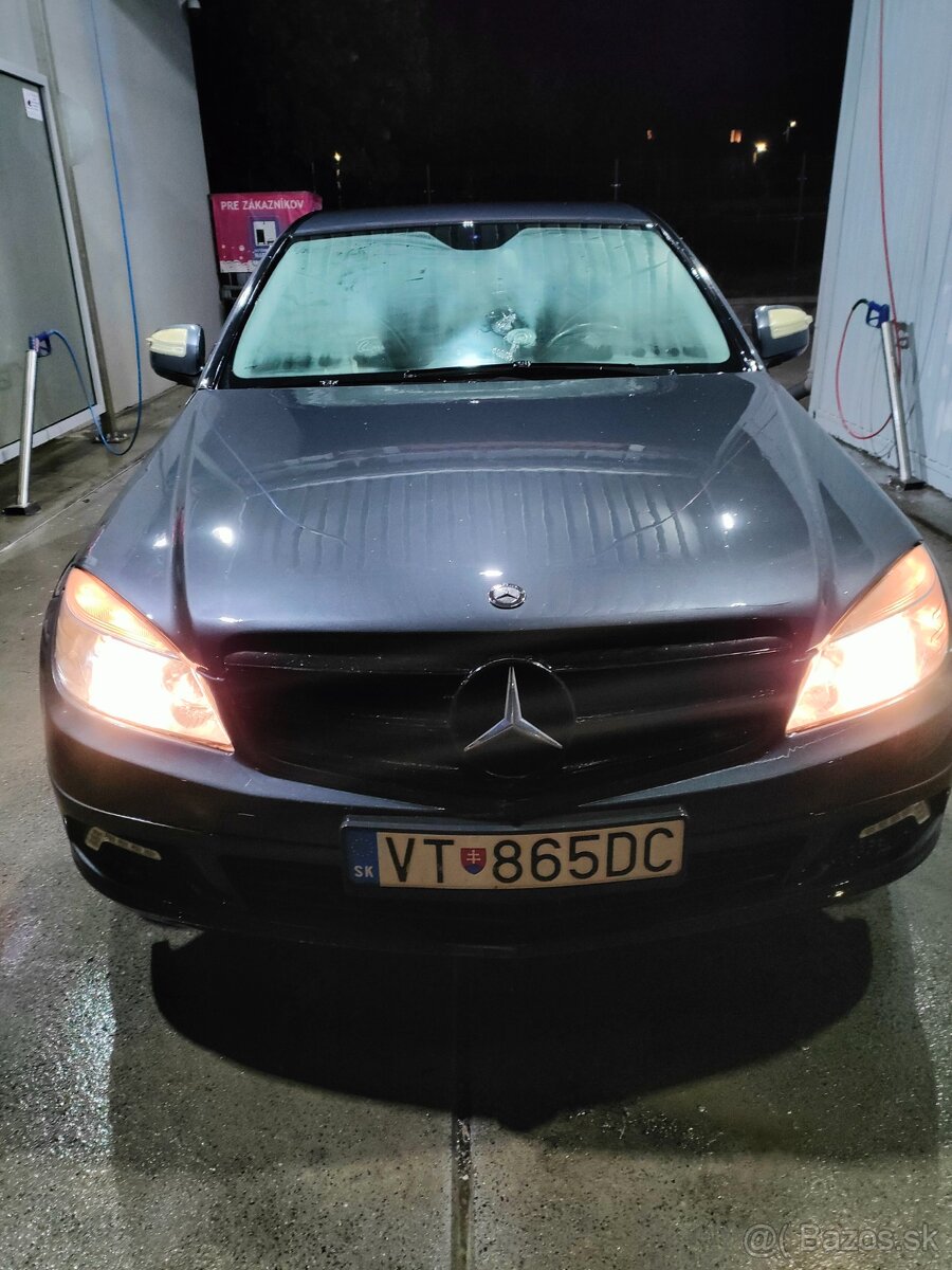 Mercedes Benz C200