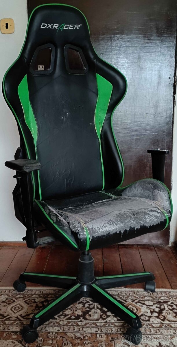 DXRACER Formula OH / FH08 / NIE