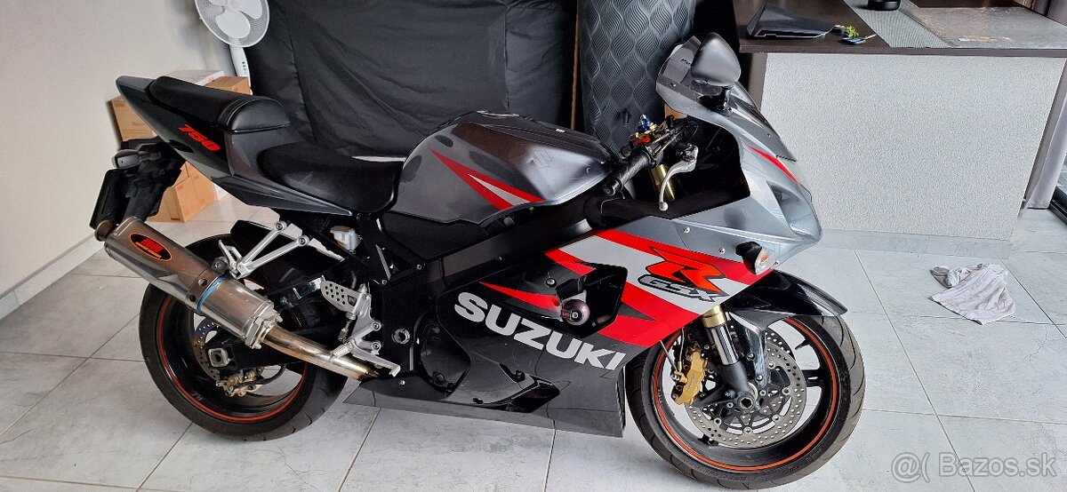 Suzuki GSX 750R