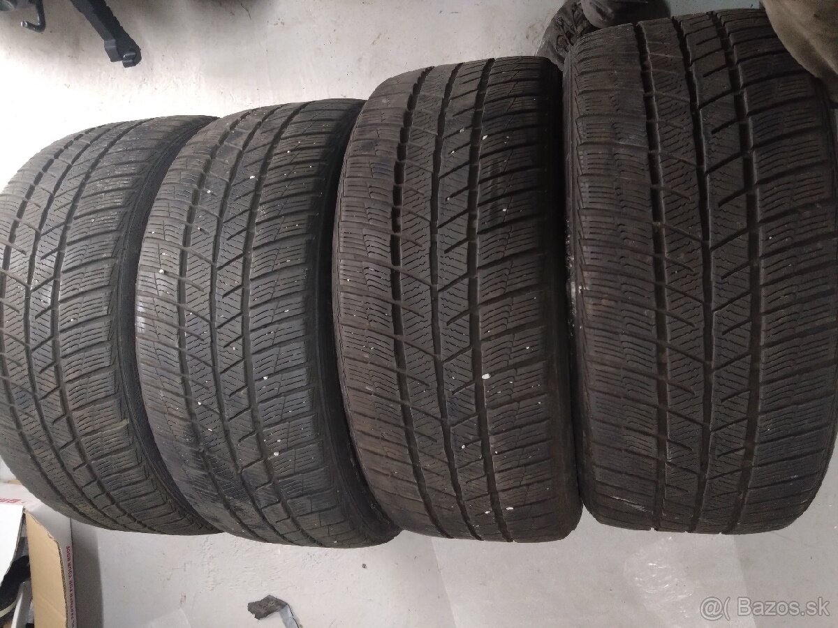 225/40R18 zimne