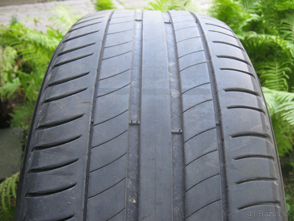 225/55R18-letne