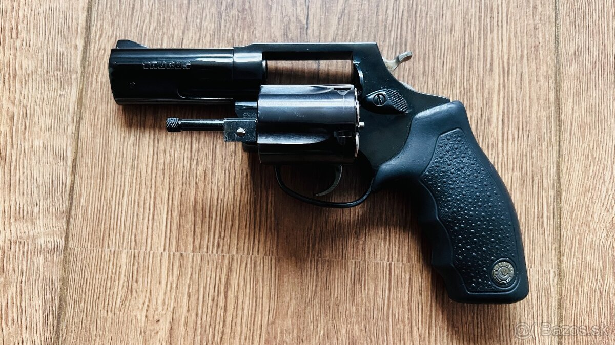 Revolver Taurus 357 magnum