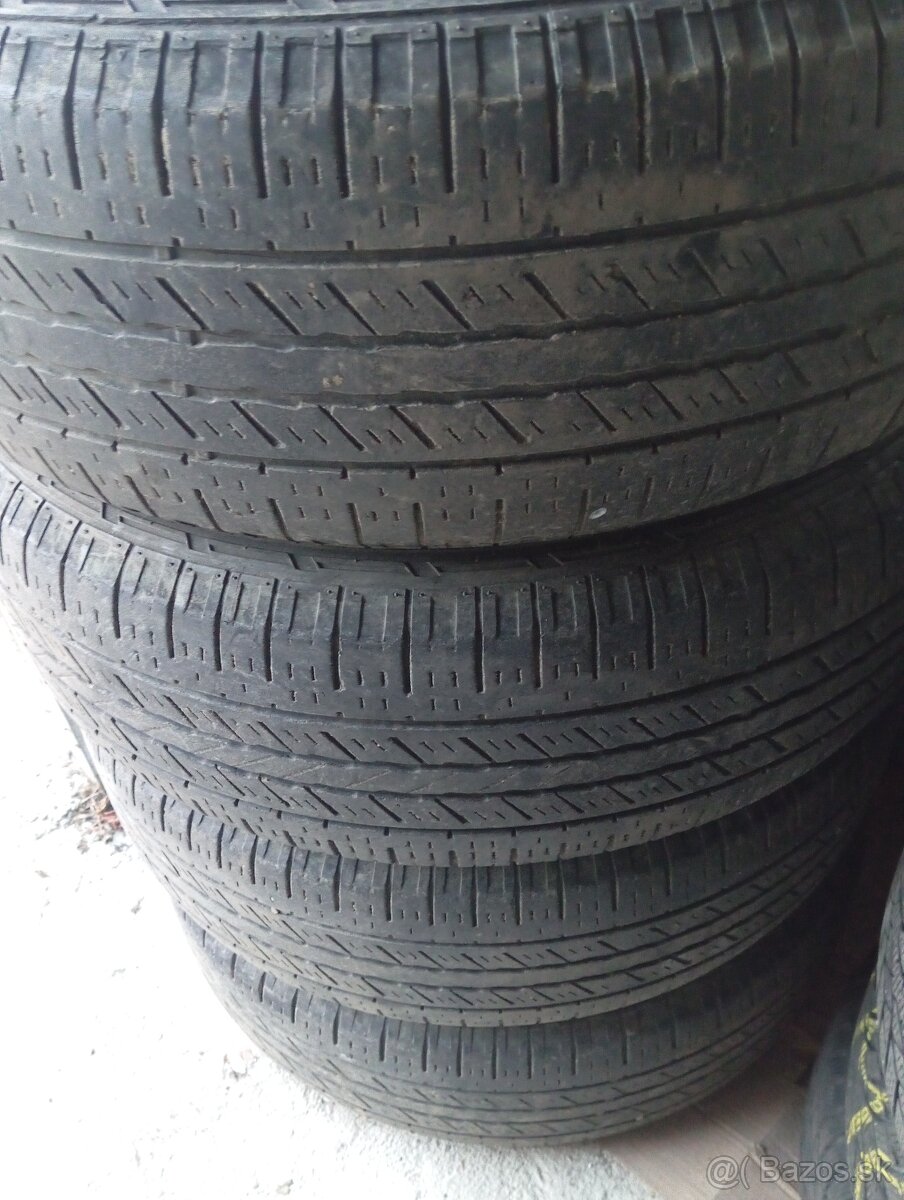 Hankook 235/65 r17