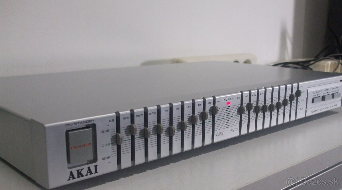 2x9 pasmovy equalizer AKAI EA-A22, vyroba Japan