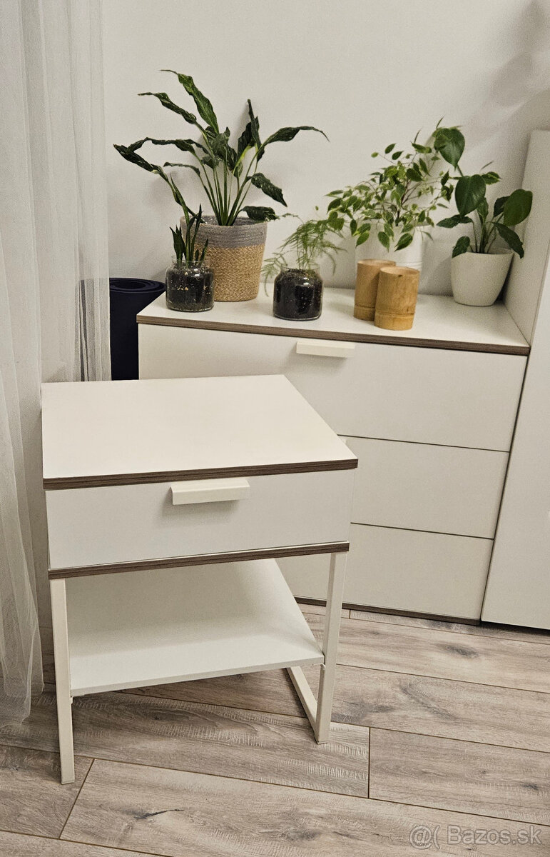 Ikea Trysil / komoda a 1 nočný stolík