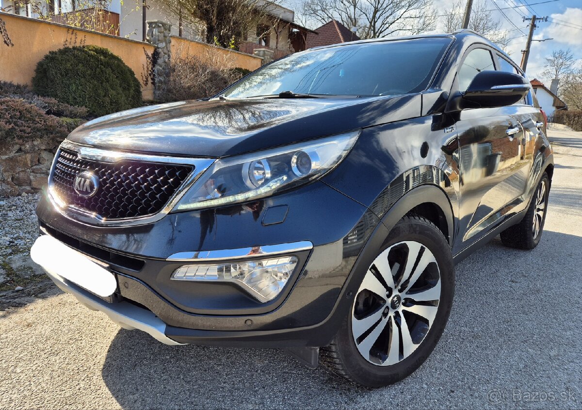 Kia Sportage 2.0crdi 4x4 AT.