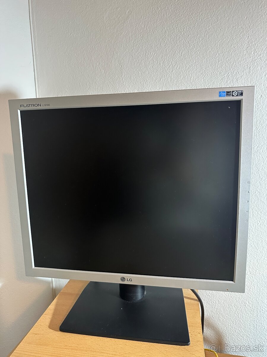 19” Monitor LG Flatron L1919S