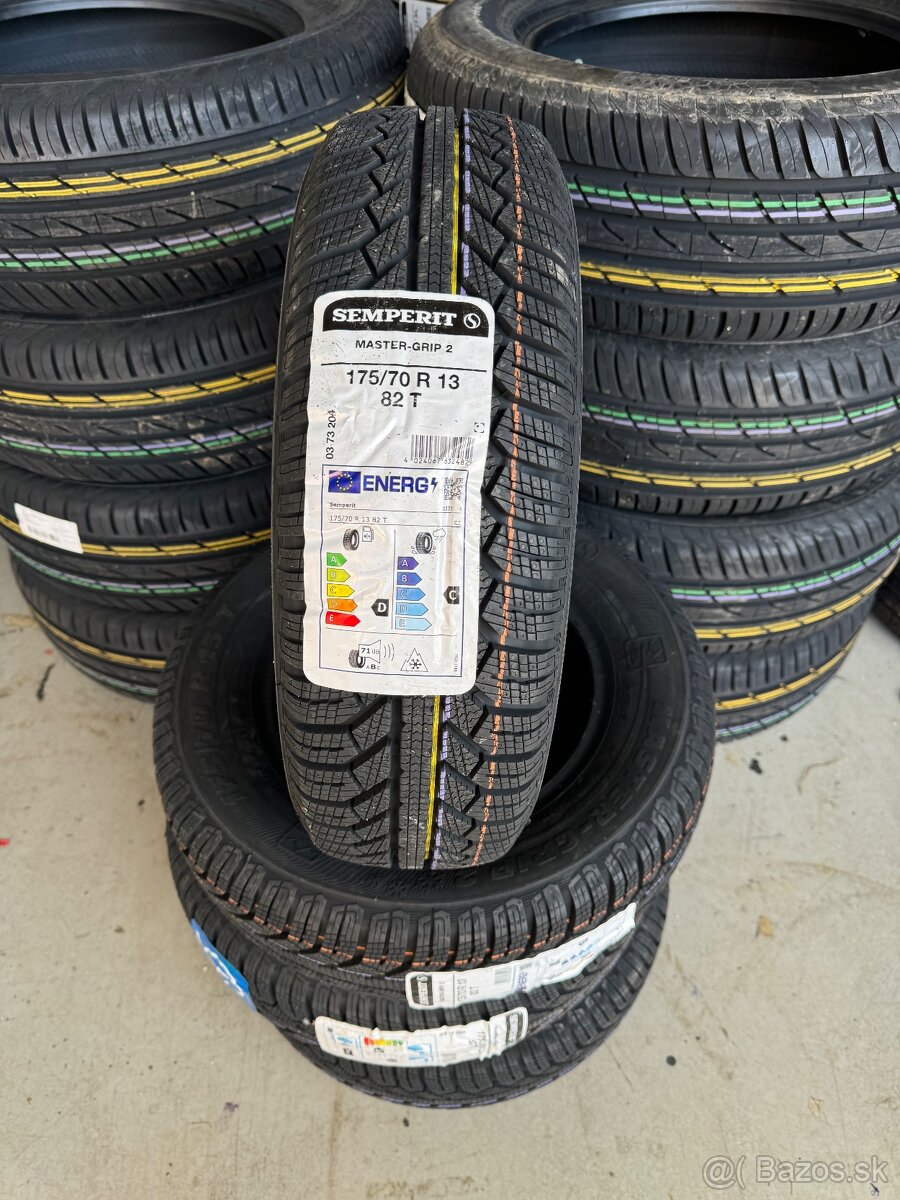 175/70R13 Semperit